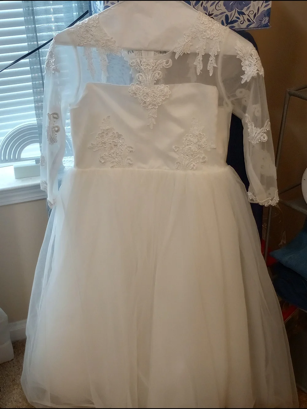 White Lace Tulle Flower Girls Dress